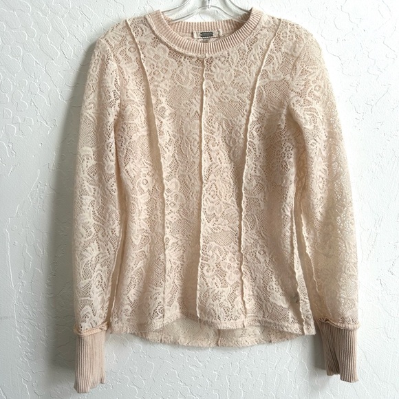 Cream Long sleeved Fleece Lacy Sheer Over-shirt - Picture 5 of 9